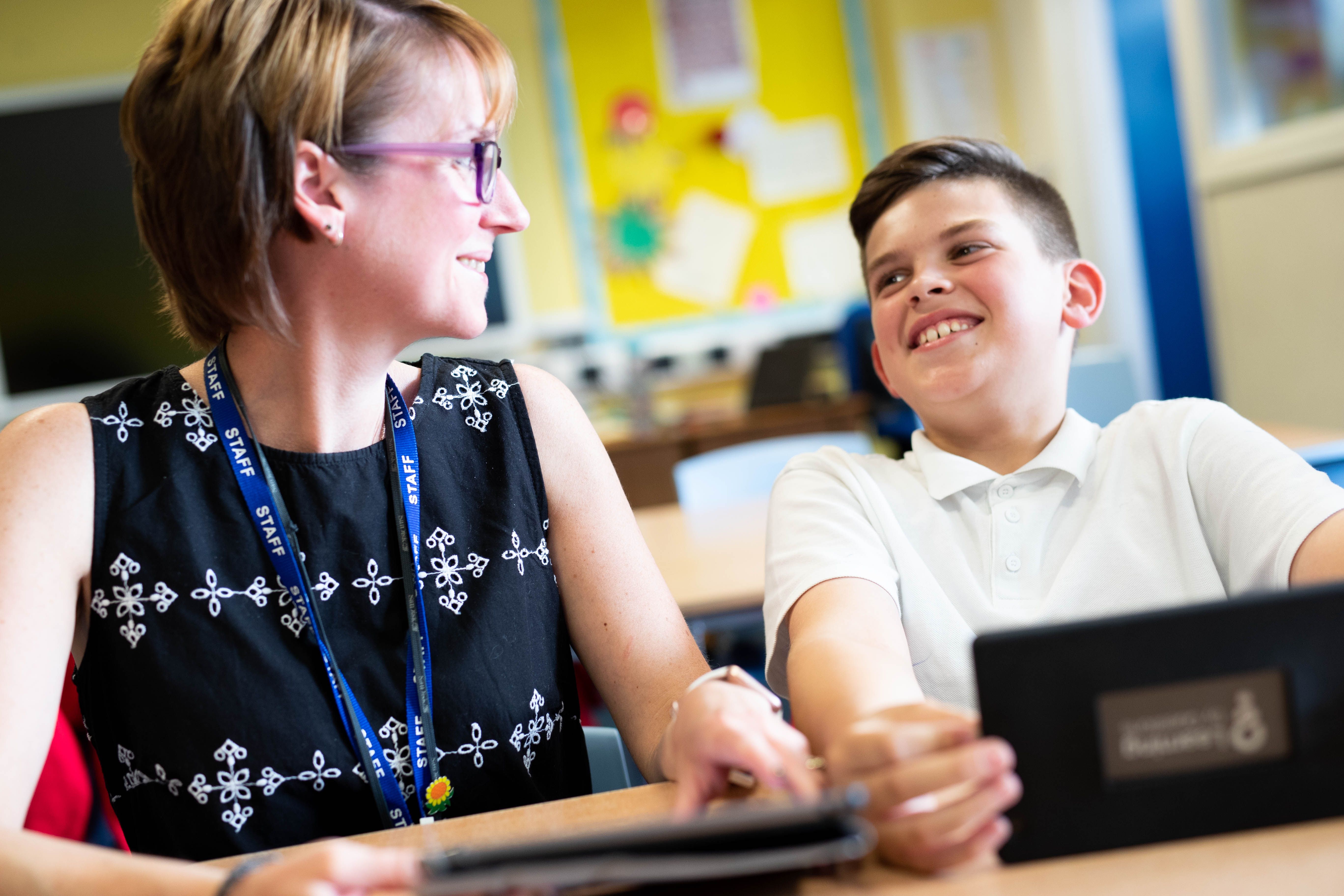 Meet the DfE Remote Learning Expectations with LbQ!